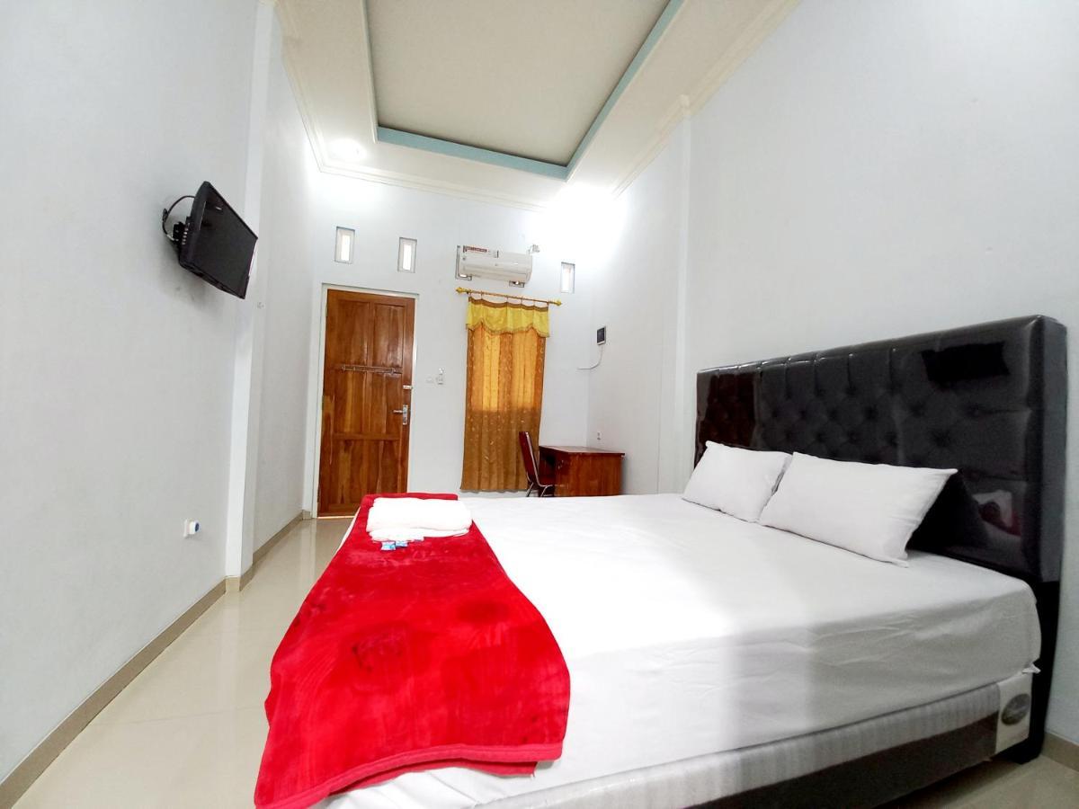 Hotel Harmony House Syariah Near Alun Alun Pati Mitra Reddoorz Exterior foto