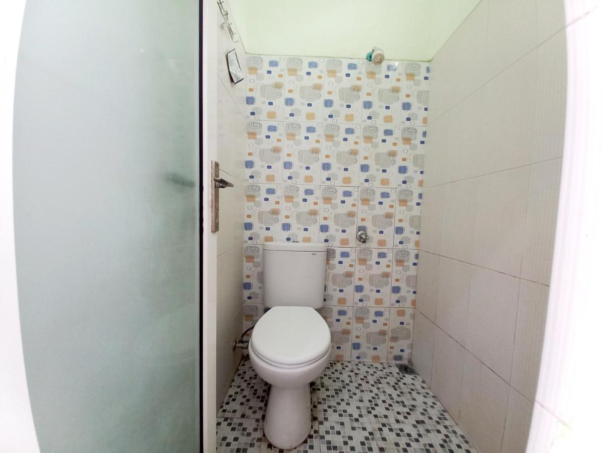 Hotel Harmony House Syariah Near Alun Alun Pati Mitra Reddoorz Exterior foto